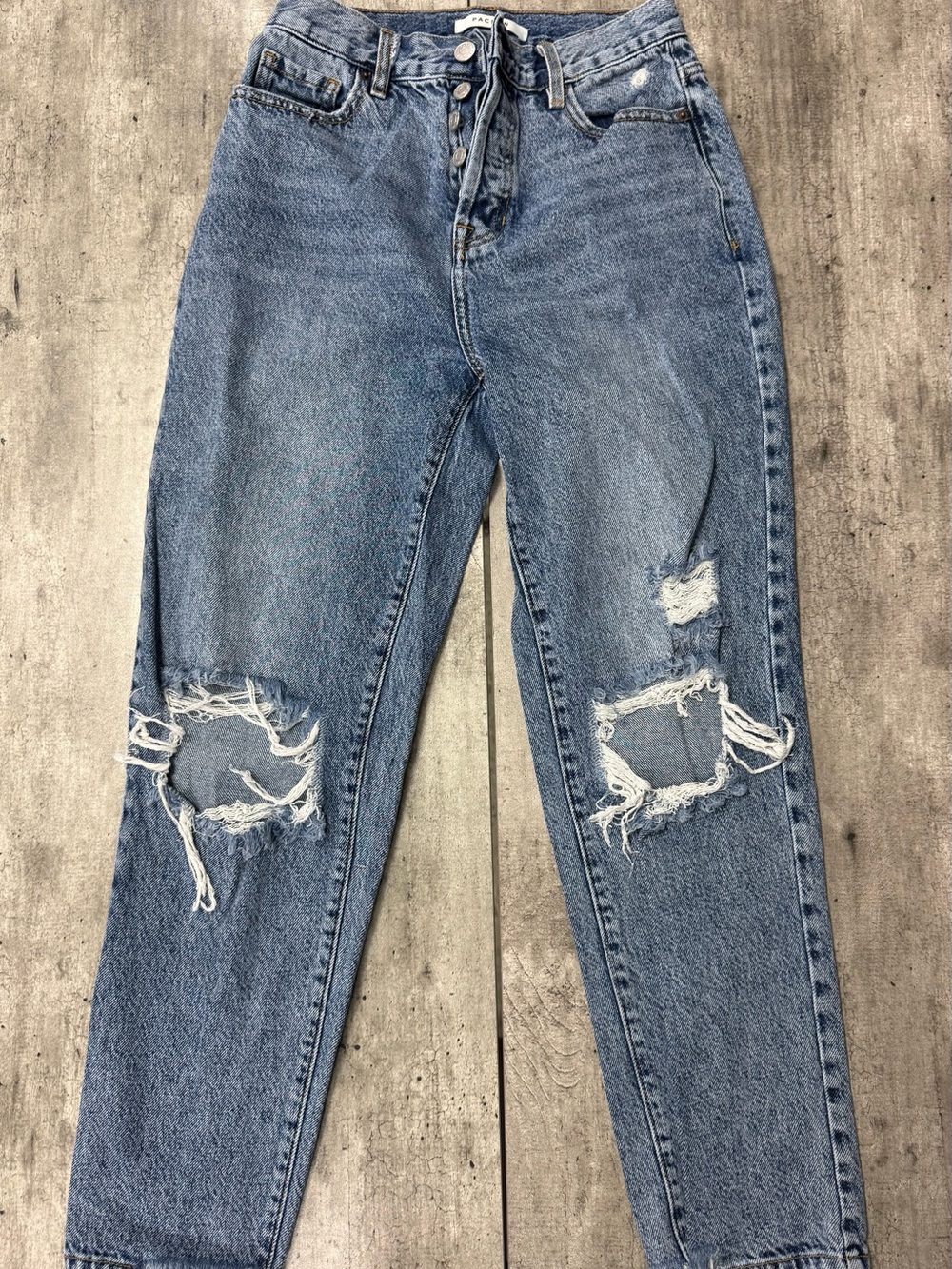 PacSun Distressed Boyfriend Jeans in Medium Blue Wash
